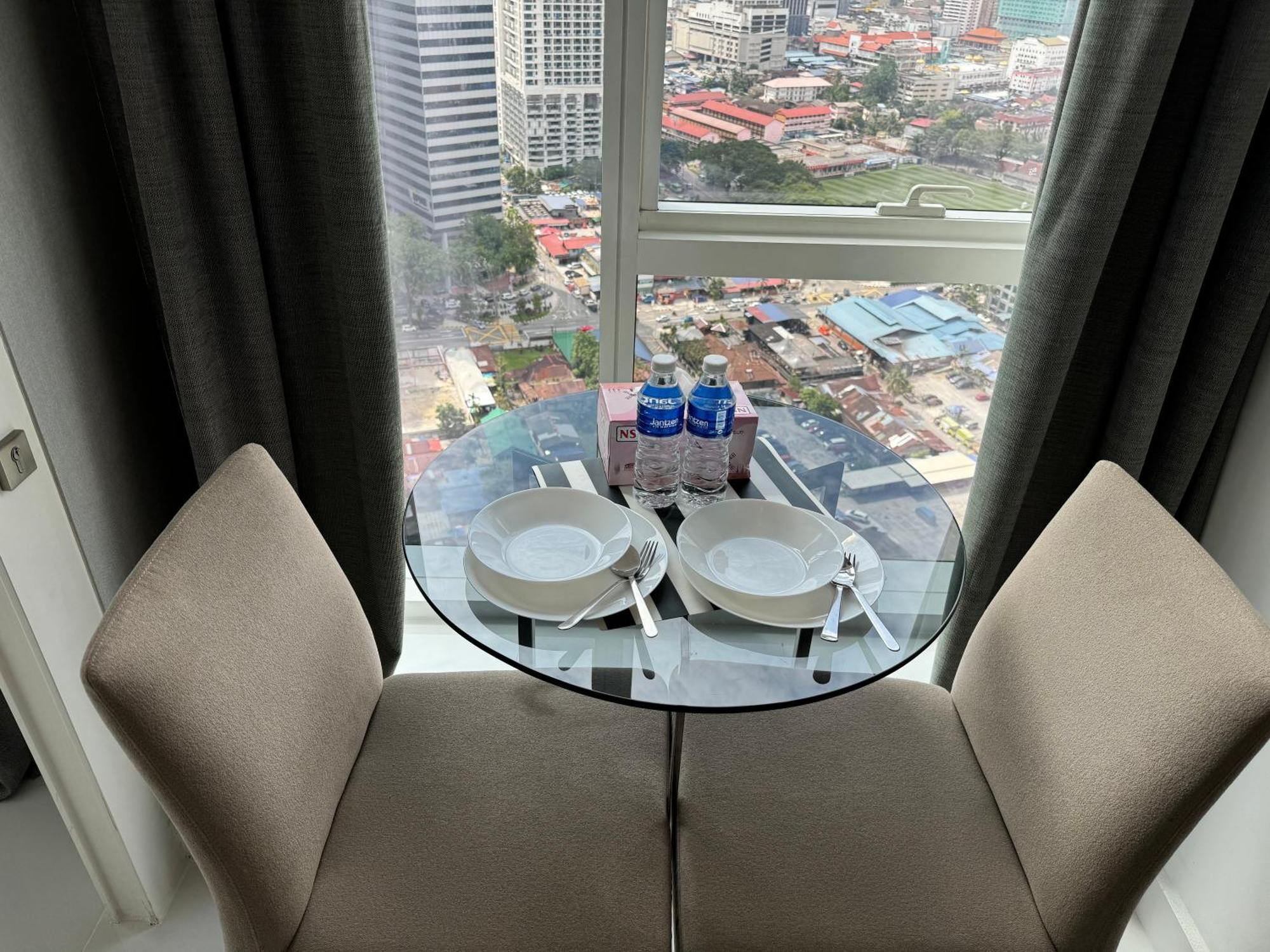 The Platinum Klcc By Garden Suites Куала-Лумпур Экстерьер фото
